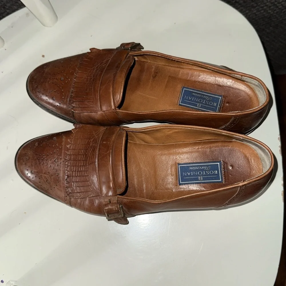 Bostonian Men's Tan Leather Slip-On Loafers